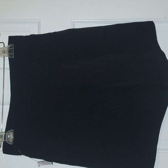 NWT C.I.E.N Small black high rise and short - Picture 6 of 8